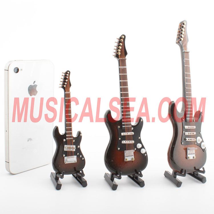 mini guitar
